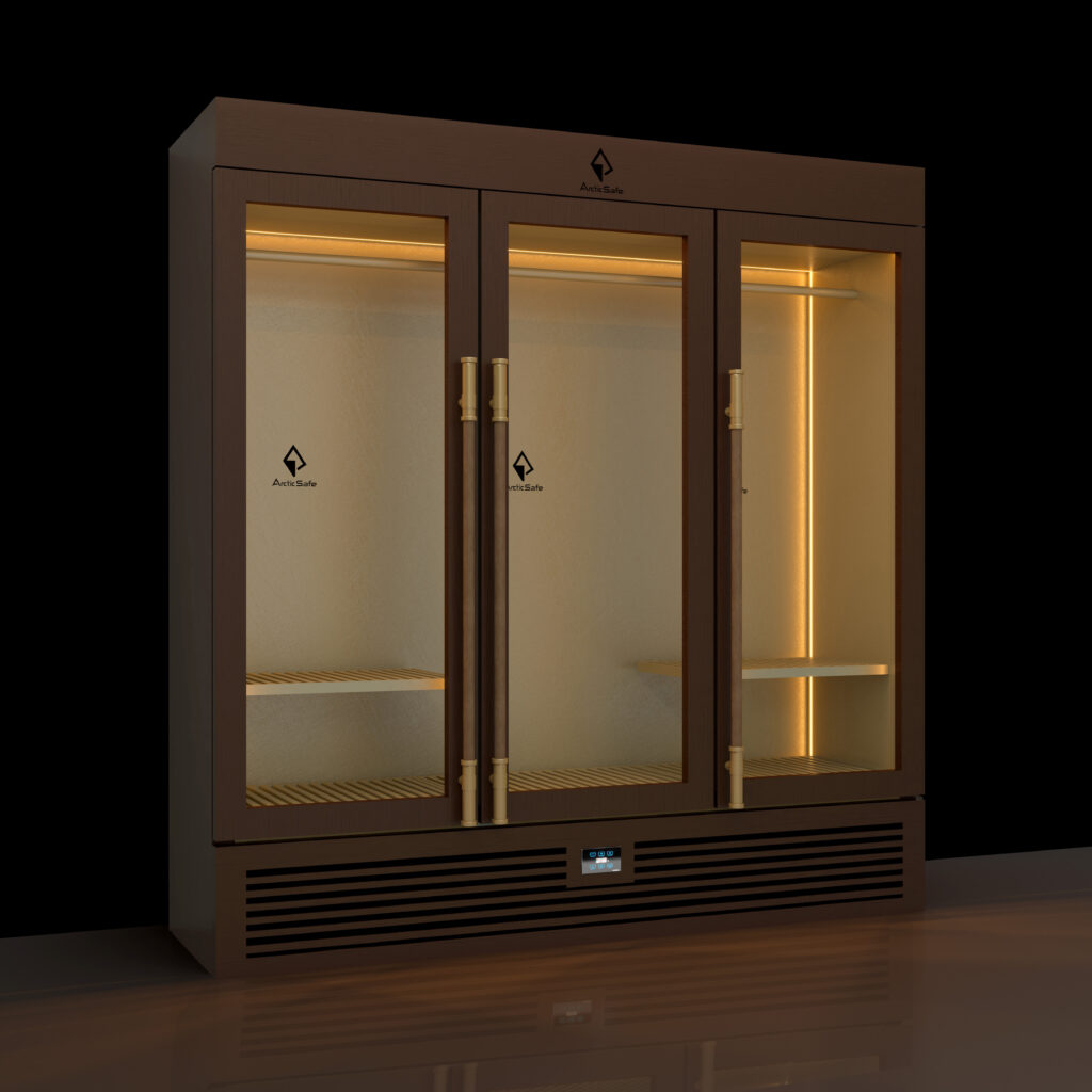 Шубный холодильник ARCTISAFE Elite на 14 шуб, трёхдверная модель