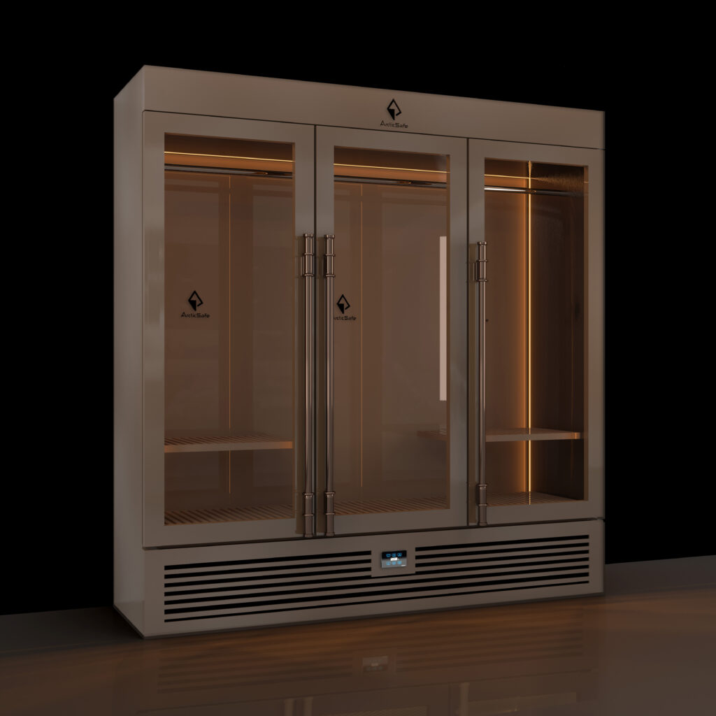 Шубный холодильник ARCTISAFE Elite на 14 шуб, фасад с тремя дверями
